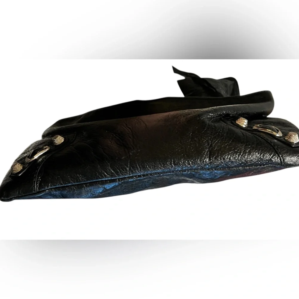 Balenciaga Black Crossbody Bag with Adjustable Strap - Picture 9 of 14